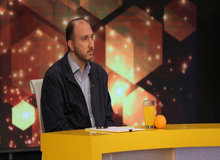 سایت محسن رضایی:عوض کنید مدیر بی تجربه شبکه۳  را با این رسوایی قماربازی اش