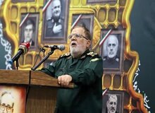 سرلشگر ایزدی در موقعیتی هستیم  که تهدیدها به آمادگی برای پاسخ‌گویی تبدیل شده‌اند