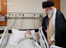 عیادت آیت الله خامنه ای از آیت‌الله نوری همدانی