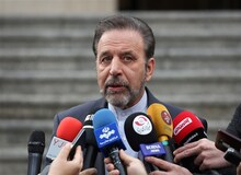 واعظی: آقای روحانی دستور داده است که انتقال قدرت آرام باشد / سال ۹۲ کسی با ما همکاری نکرد، ما با رئیس جمهور منتخب همکاری می کنیم!