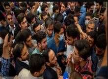 ارگان مطبوعاتی دولت عصبانی شد /حضور سخنگو در جمع دانشجویان پرشور بود/ رسانه ها، فقط بخش کوتاهی را منتشر کردند