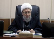آملی‌ لاریجانی: ایران به هیچ قیمتی از تنگه هرمز عقب‌نشینی نخواهد کرد