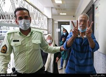 پدر بابک خرمدین: آزادم کنید