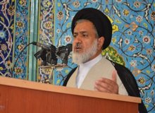 امام جمعه گچساران : اسب دوانی زن موجب چشم چرانی می‌شود / حرام است و حتما جلوگیری شود / بانیان توبه کنند