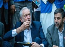 حضور جرمی کوربین در مراسم افطار مسلمانان + تصاویر
