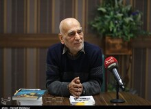 ابوحنیف؛ نامزد جنجالی انتخابات شورای شهر تهران/ اصغر جمالی فرد: اوایل انقلاب امثال یزدی و قطب زاده با چرب زبانی وزیر و وکیل شدند/ چرا من نباید وکیل مردم باشم؟/ چرا «محجوب» بایستی به مجلس برود اما من نروم؟