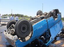 ۷ مصدوم در واژگونی خودرو کارگران نیشکر هفت تپه